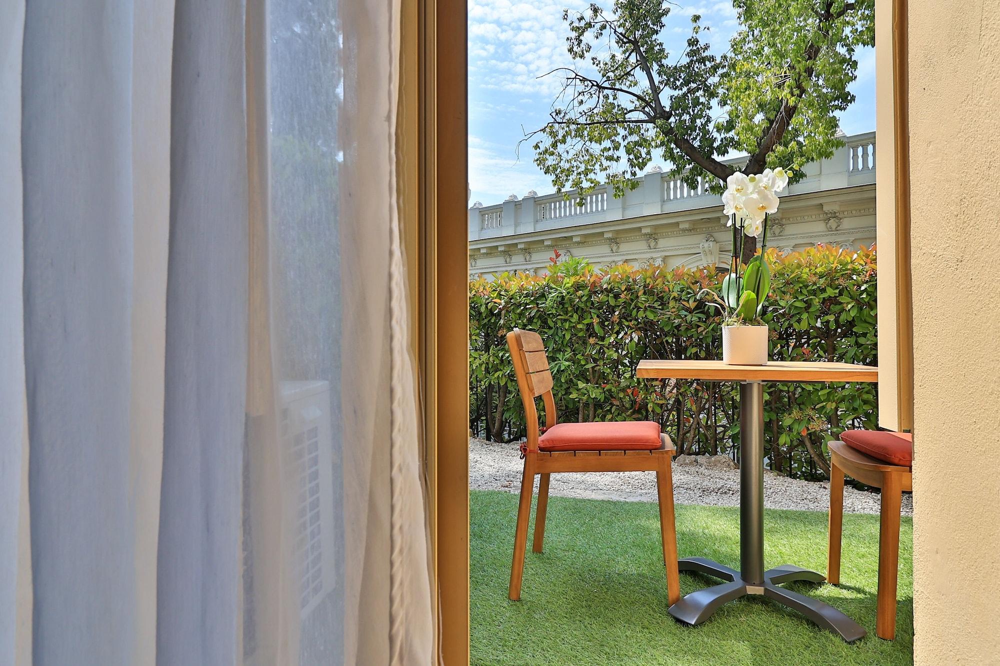 Hôtel Le Petit Palais Nice Extérieur photo